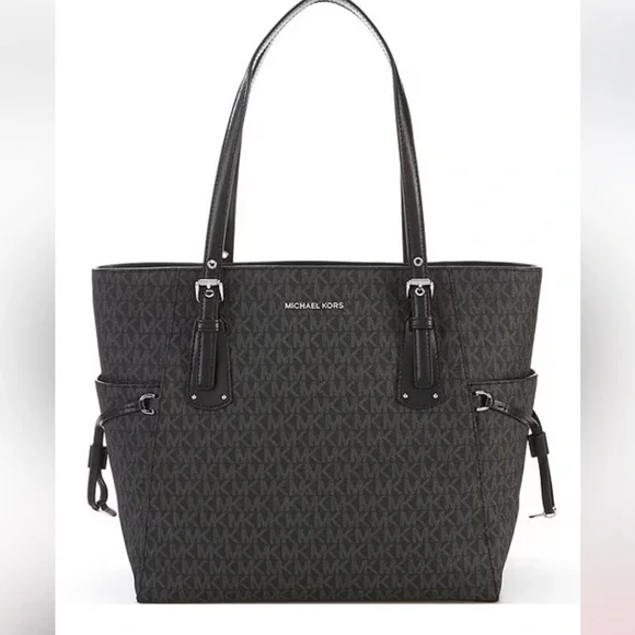 Michael Kors Voyager Signature Tote Bag - Picture 2 of 8